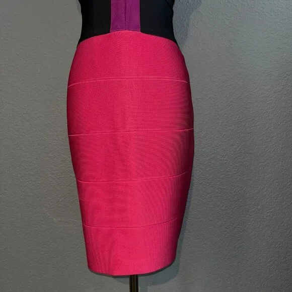 HERVE LEGER ICONIC V-NECK COLOR BLOCK PINK PURPLE & BLACK BANDAGE DRESS-EUC  -M Dresses